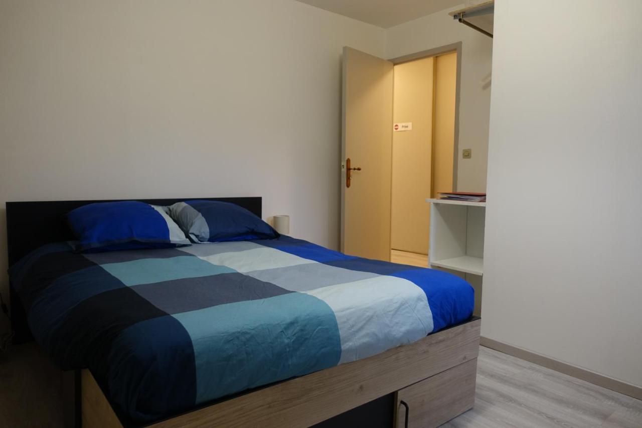 Tout Un 2Eme Etage A 300 Metres De La Mer, Chez L'Habitant ! 페캉 외부 사진